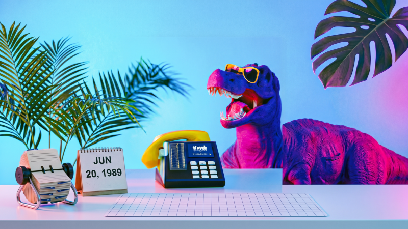 OjosTV offers free access, interest based matching, and an ad free chat experience.